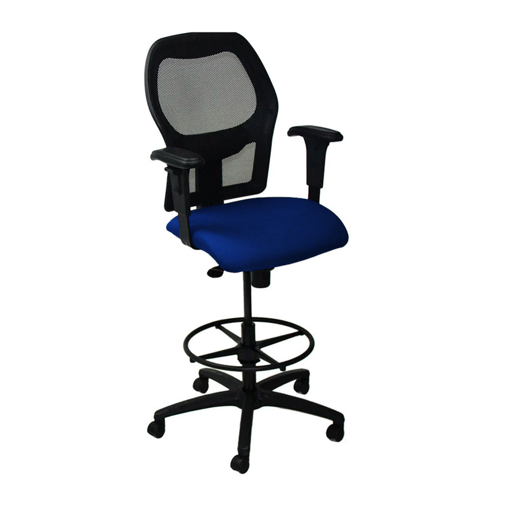 <tc>Ahrend</tc>: Silla de dibujante tipo 160 en tela azul - Base negra - Reacondicionada