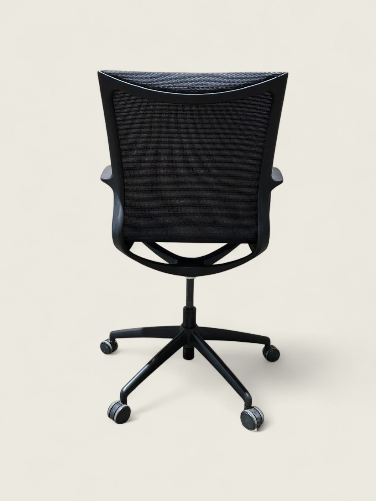 Boss: Kara KAR/1 Visitors Side Chair - Refurbished