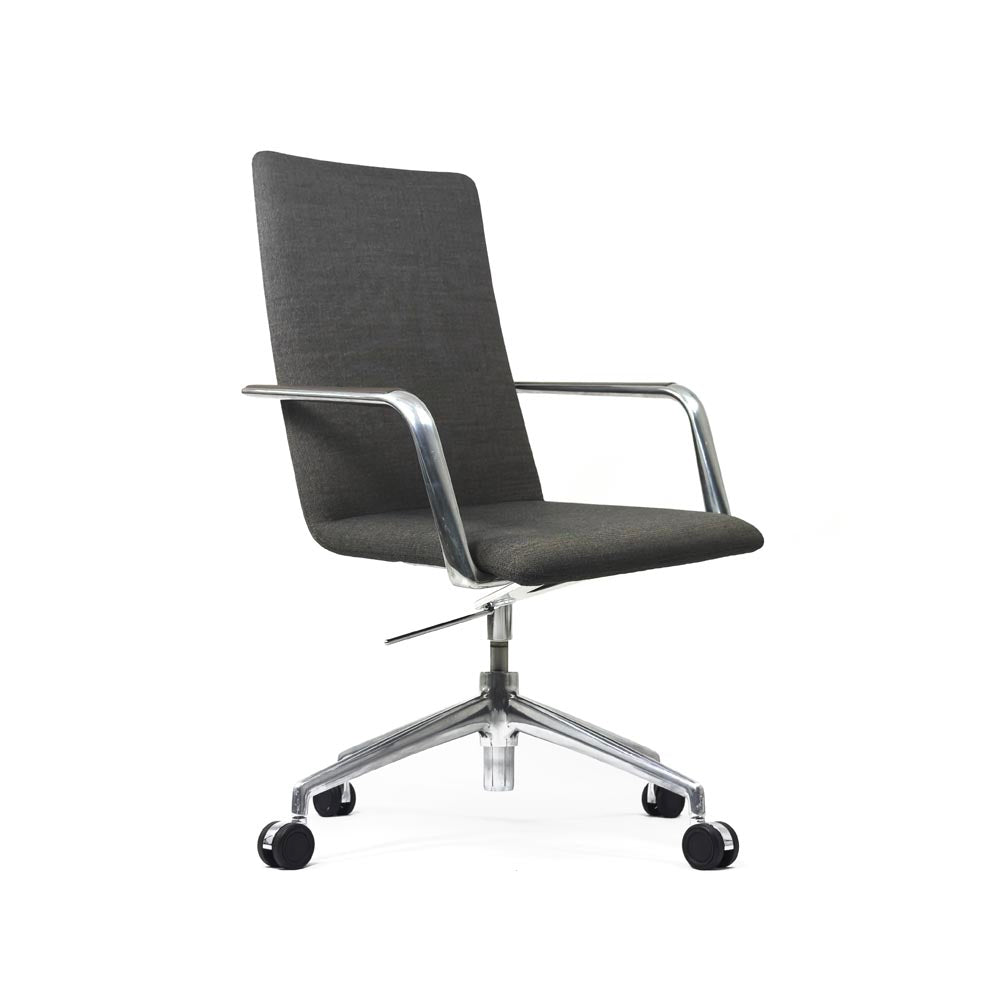 <tc>Brunner</tc>Silla de reunión Finasoft con respaldo medio en cuero gris - Reacondicionada