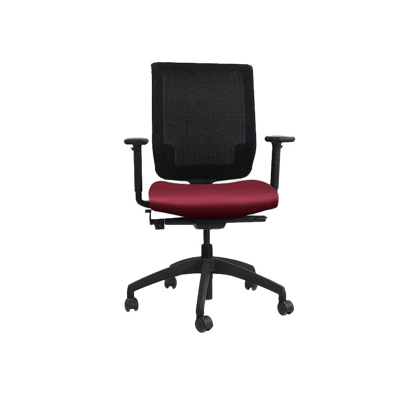<tc>Connection</tc>: Silla de trabajo MY en piel burdeos - Reacondicionada