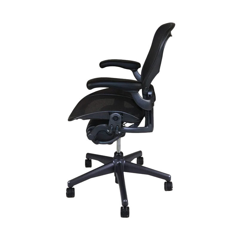 Herman Miller: Aeron - size B - Height Adjustable Arm Back Tilt Only (Graphite) - Refurbished