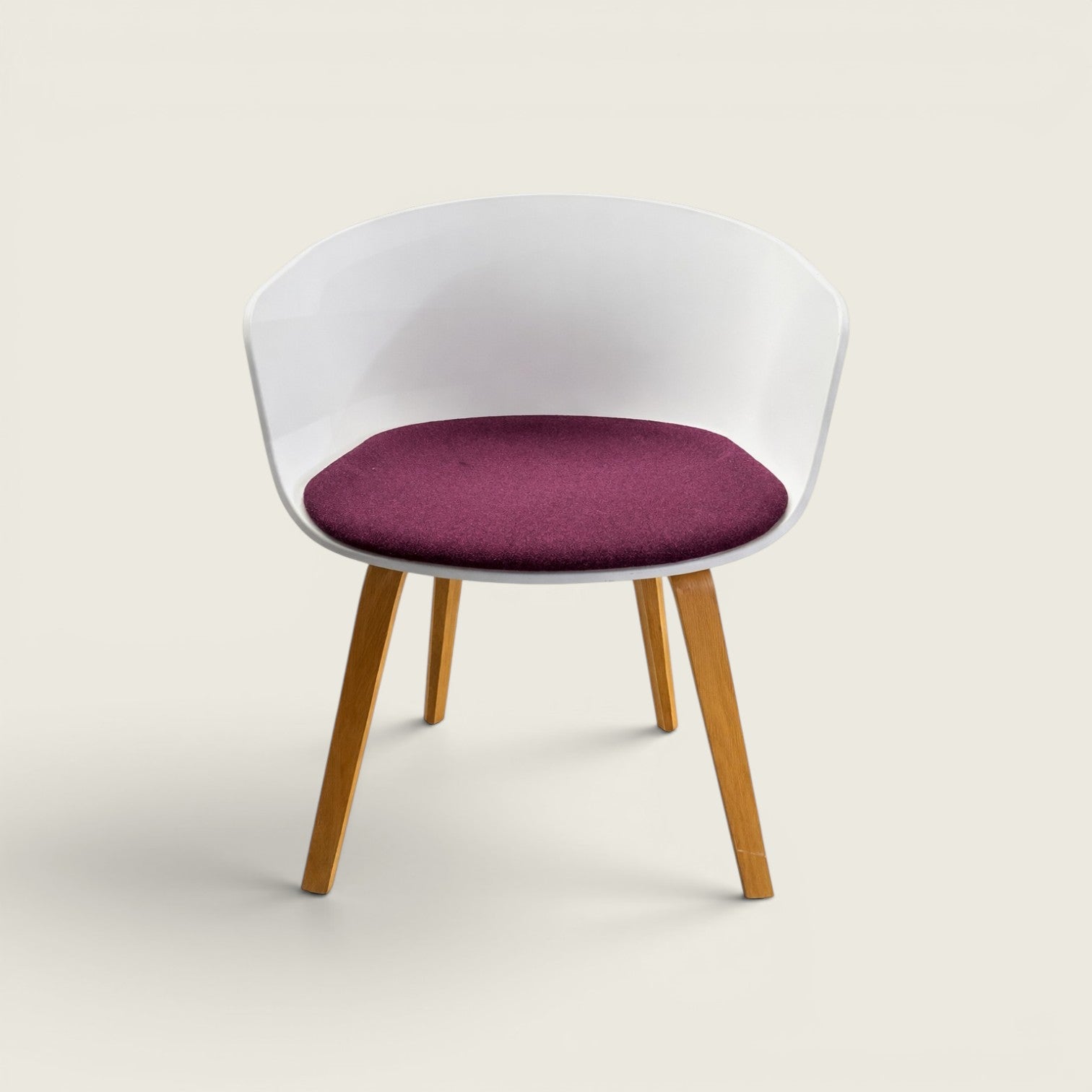 Hay: About a Chair AAC 23 In Burgundy - Refurbished