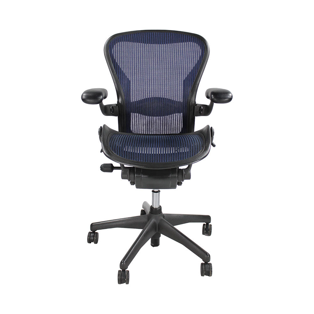 <tc>Herman Miller</tc>:Aeron- <tc>Size B</tc> - Full House (Azul Oscuro) - Reacondicionado