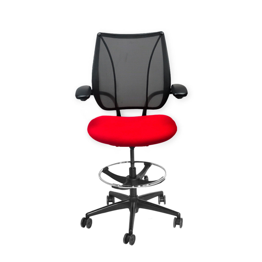 <tc>Humanscale</tc>: <tc>Liberty</tc> Silla de dibujante en tela roja - Reacondicionada