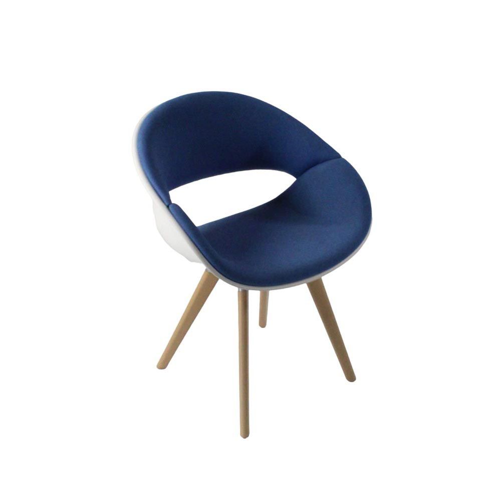 Kusch & Co: Volpino 8240 Armchair - Blue & White