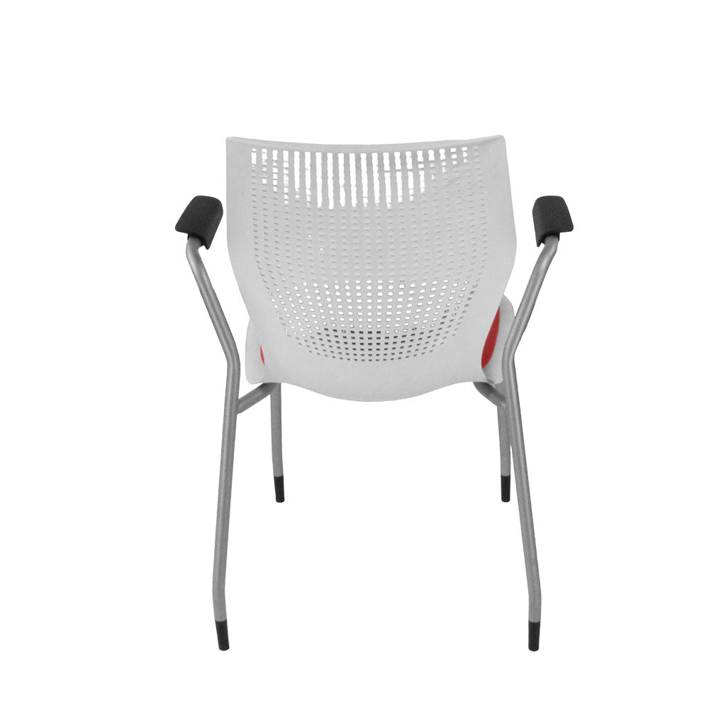 <tc>Knoll</tc>: <tc>Multigeneration</tc> Silla de reunión en tela roja - Reacondicionada