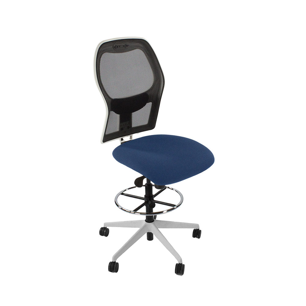 Ahrend: 160 Type Draughtsman Chair Without Arms in Blue Fabric - White Base - Refurbished