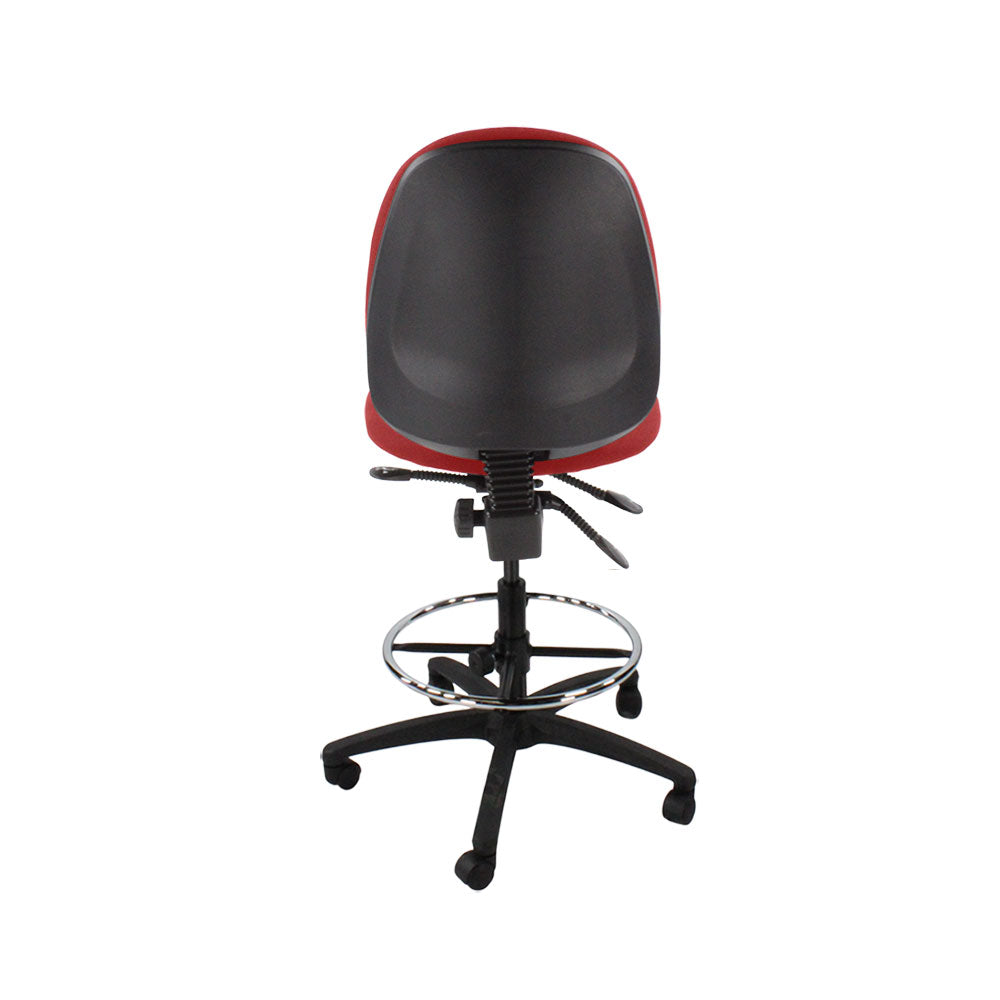 Saxen: Scoop High Draughtsman Chair Without Arms in Red Fabric - Refurbished
