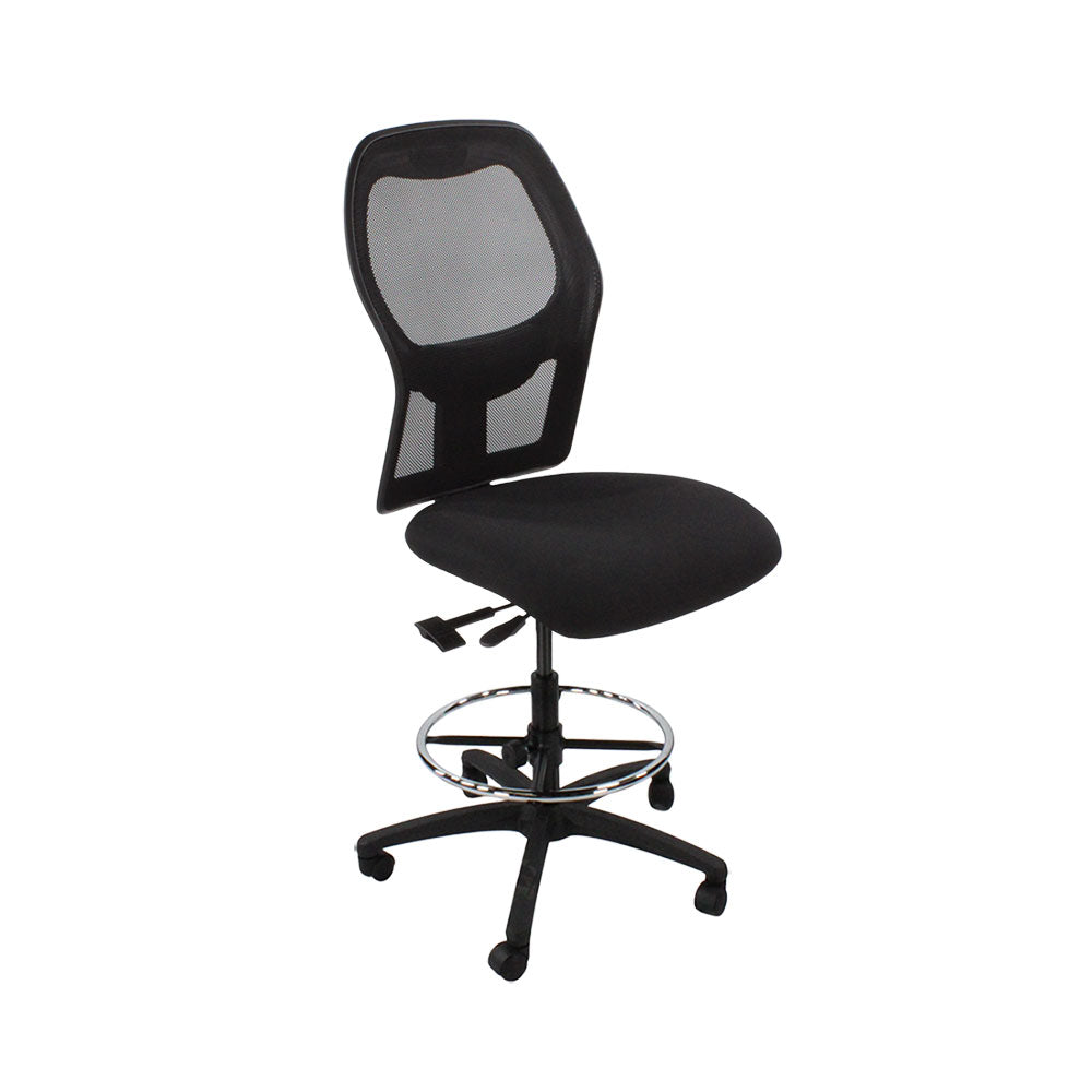 Ahrend: 160 Type Draughtsman Chair Without Arm in Black Fabric - Black Base - Refurbished