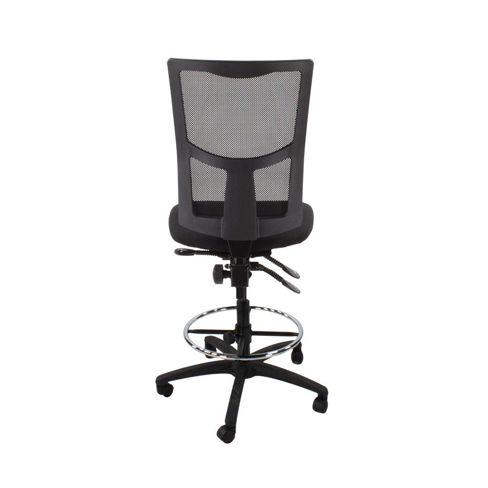 Saxen: Ergo 2 Draughtsman Chair Without Arms in Black Fabric - Refurbished
