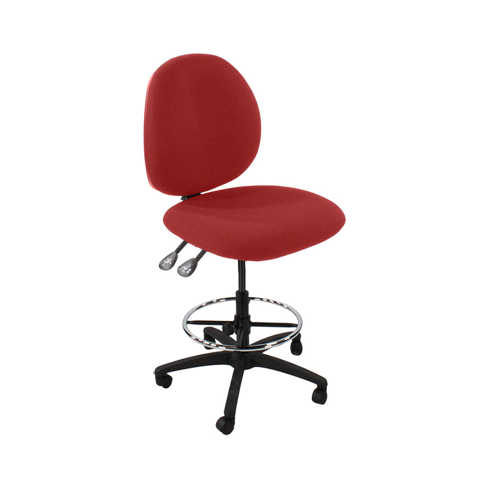 Saxen: Scoop Draughtsman Chair Without Arms in Red Fabric - Refurbished