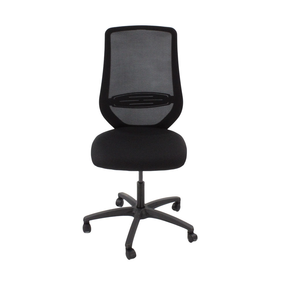 Sajón: <tc>Scudo</tc> Silla de trabajo con asiento de tela negra sin brazos - Reacondicionada