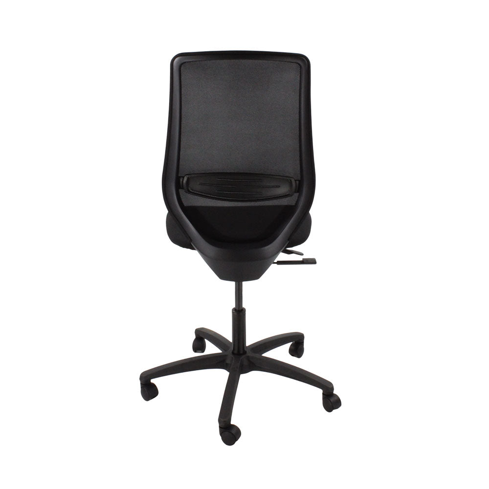 Saxen: Scudo Task Chair with Black Fabric Seat Without Arms - Refurbished