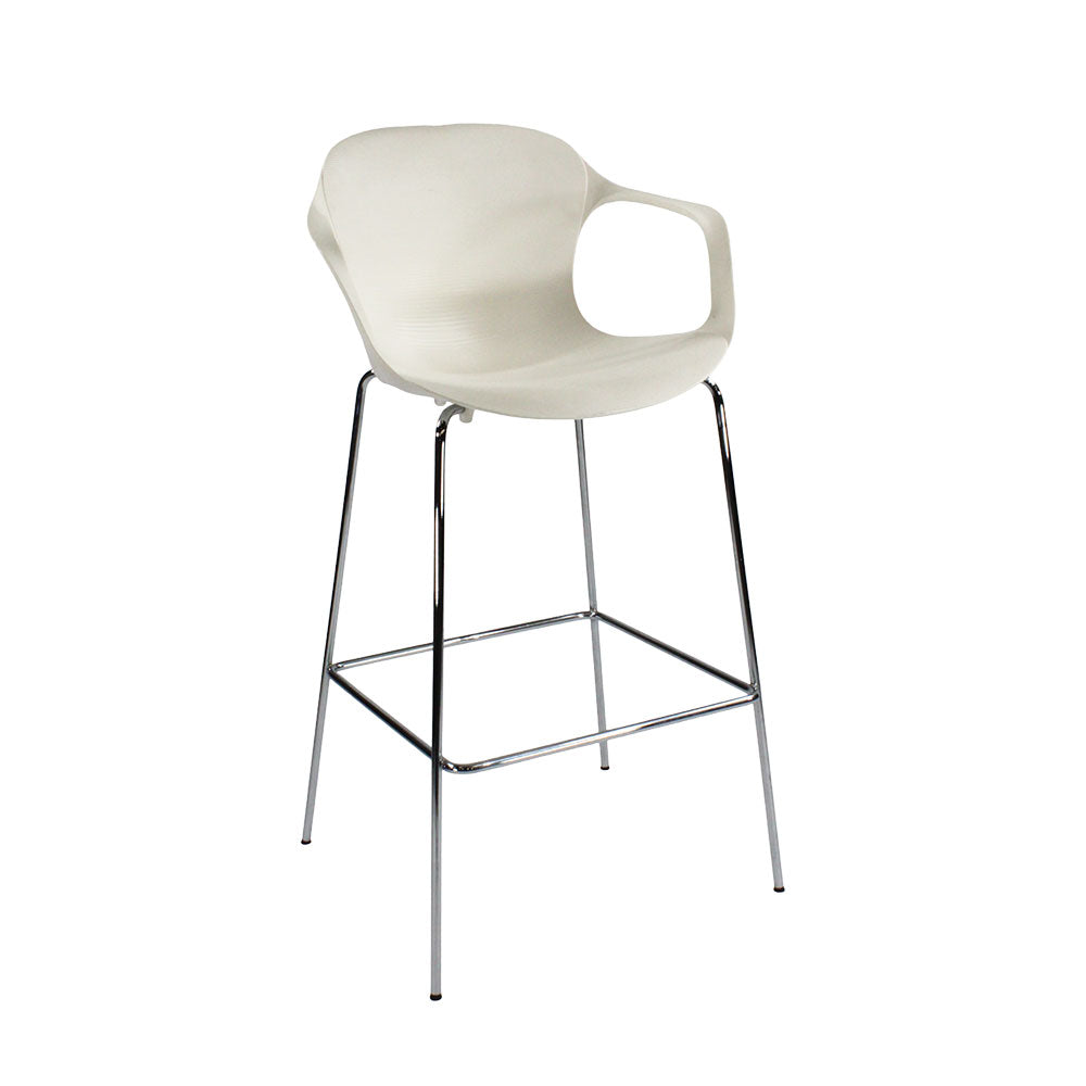 <tc>Fritz Hansen</tc>Taburete Nap de altura de mostrador en blanco - Reacondicionado