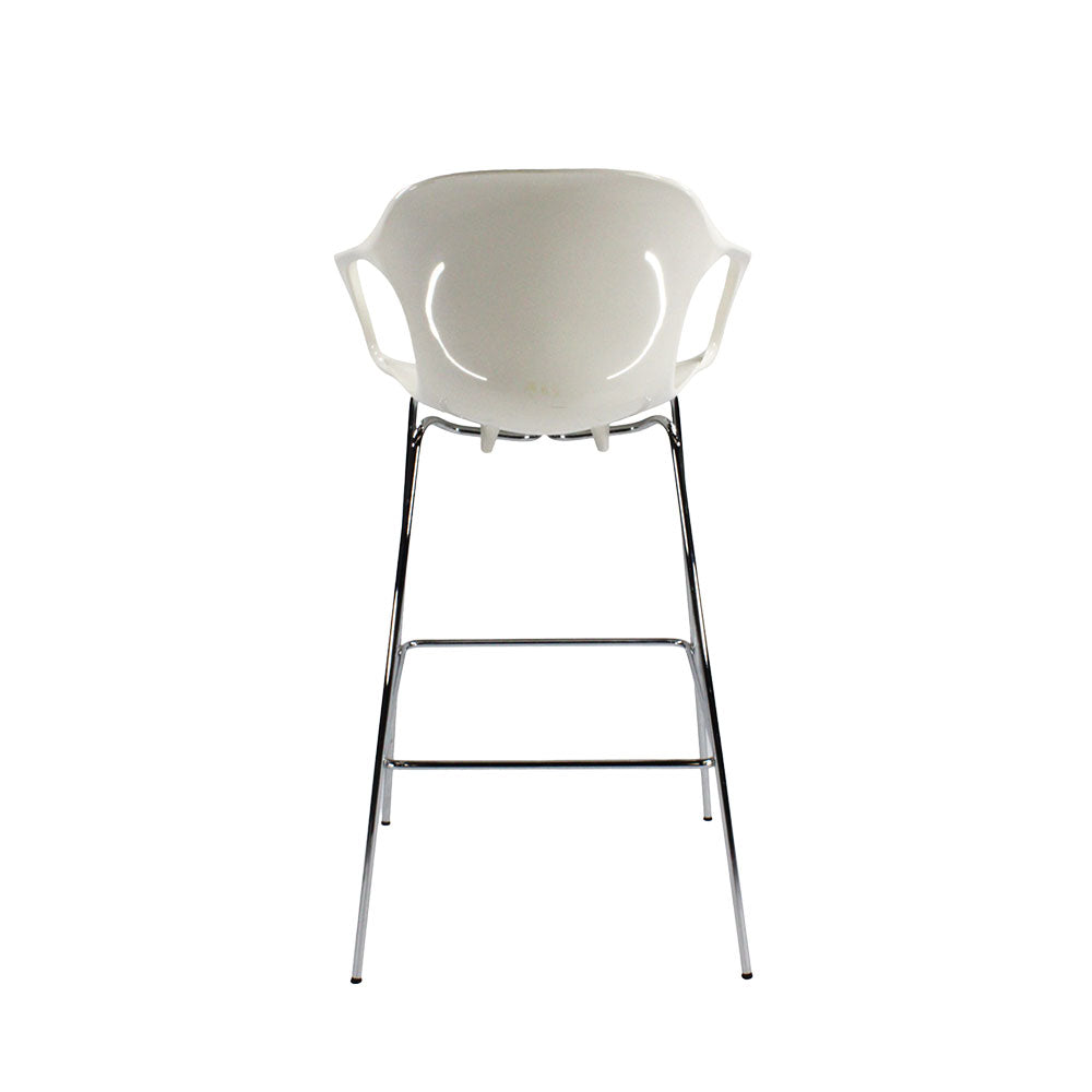 <tc>Fritz Hansen</tc>Taburete Nap de altura de mostrador en blanco - Reacondicionado