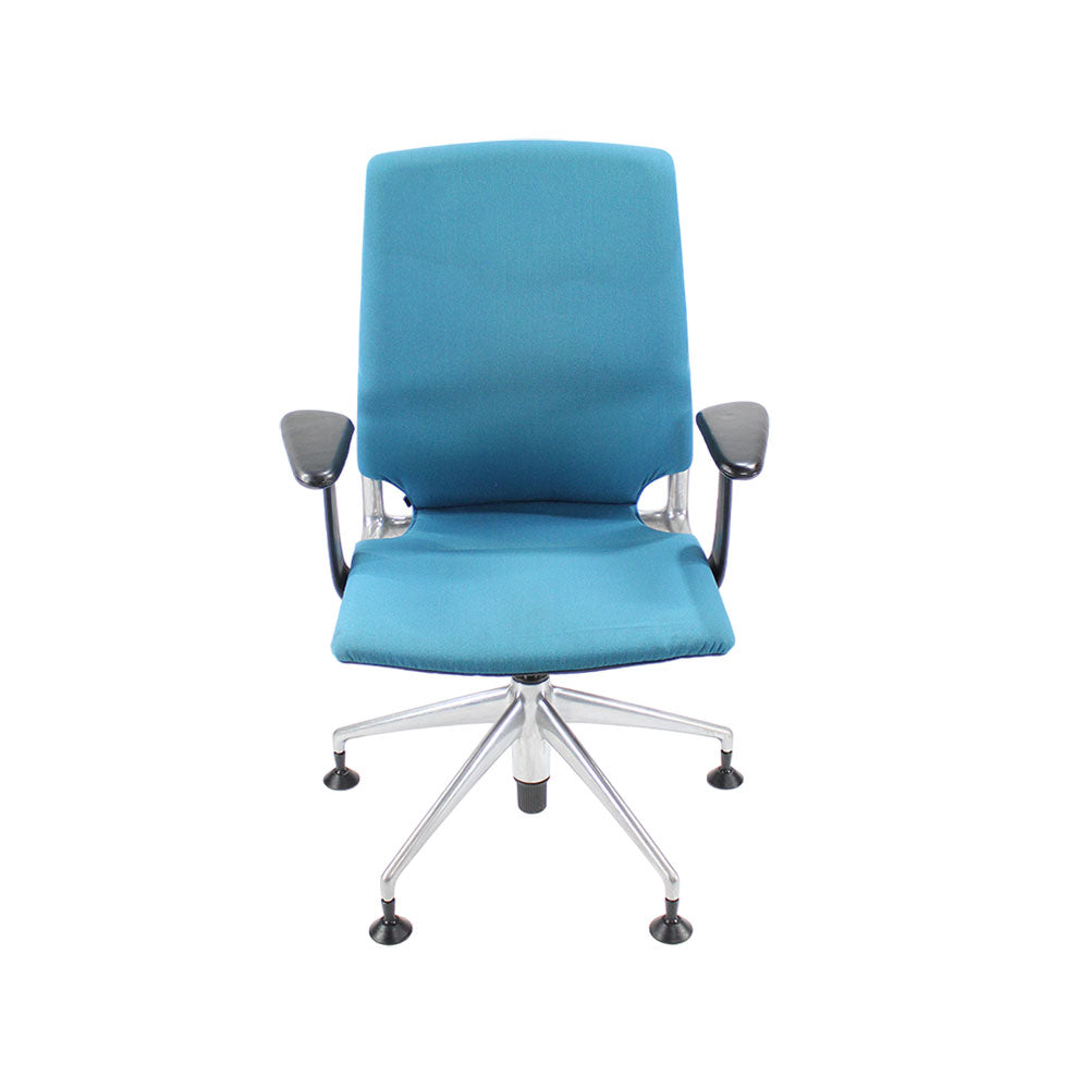 <tc>Vitra</tc>Silla de oficina Meda con estructura de aluminio y tela azul - Reacondicionada