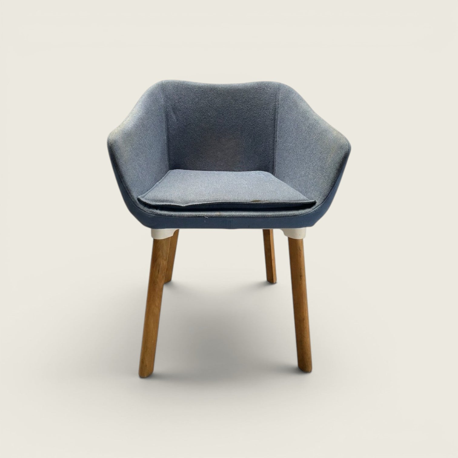 Modus: Visitantes/Silla auxiliar en tela azul - Reacondicionado