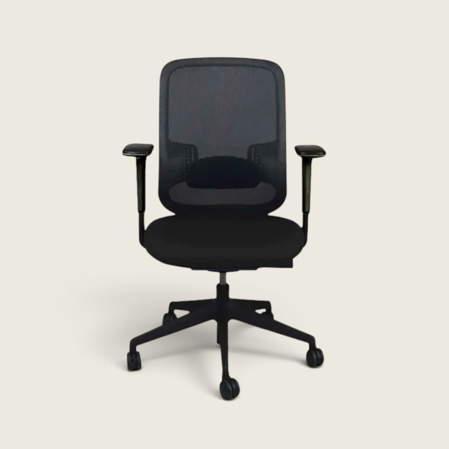 Orangebox: Do - Silla operativa en tela negra - Reacondicionado