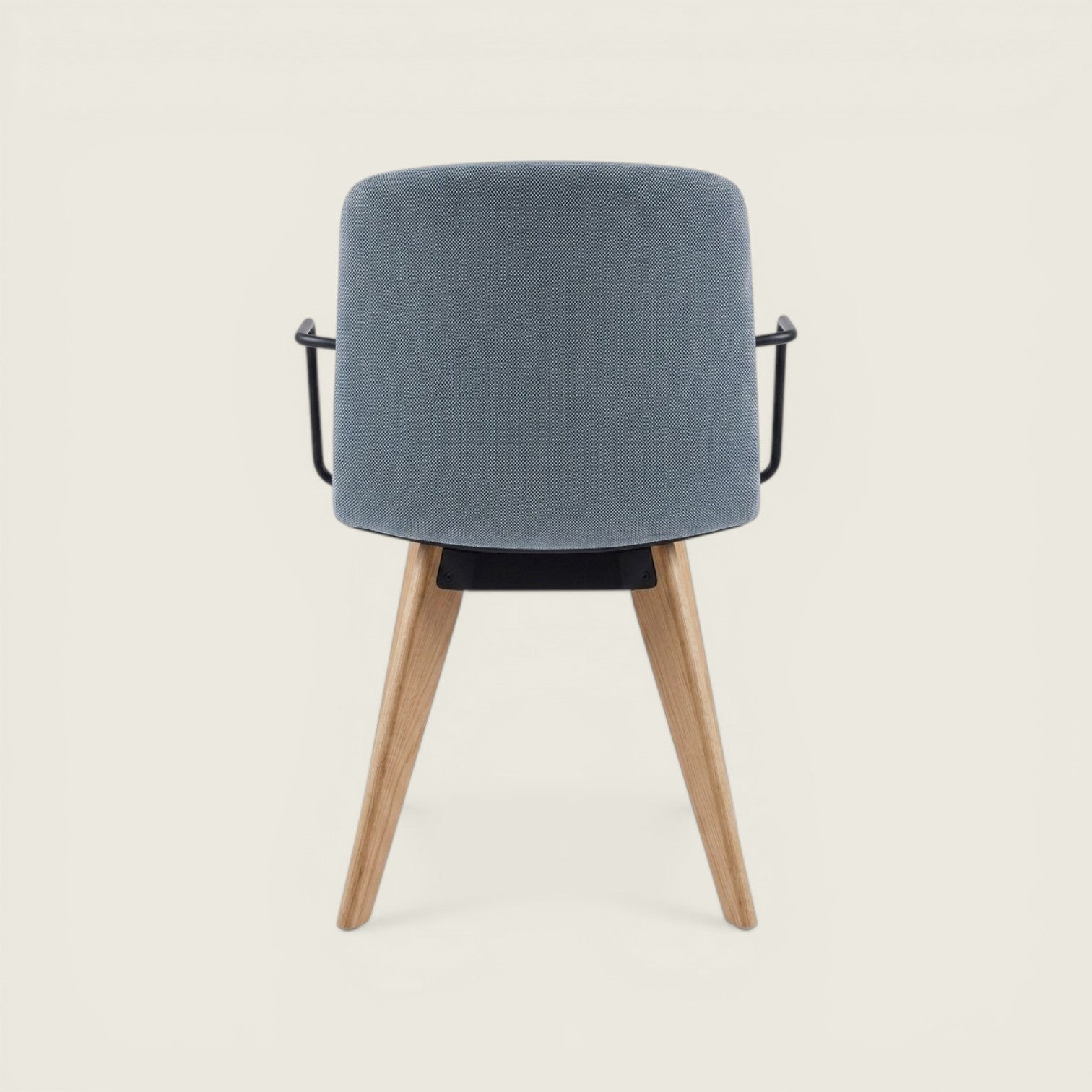 Orangebox: CUBB 03 Visitors Side Chair in Light Blue- Refurbished