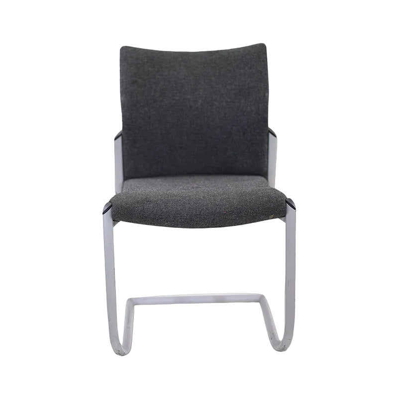 Senator: T115 Visitor Stacking Chair - Refurbished