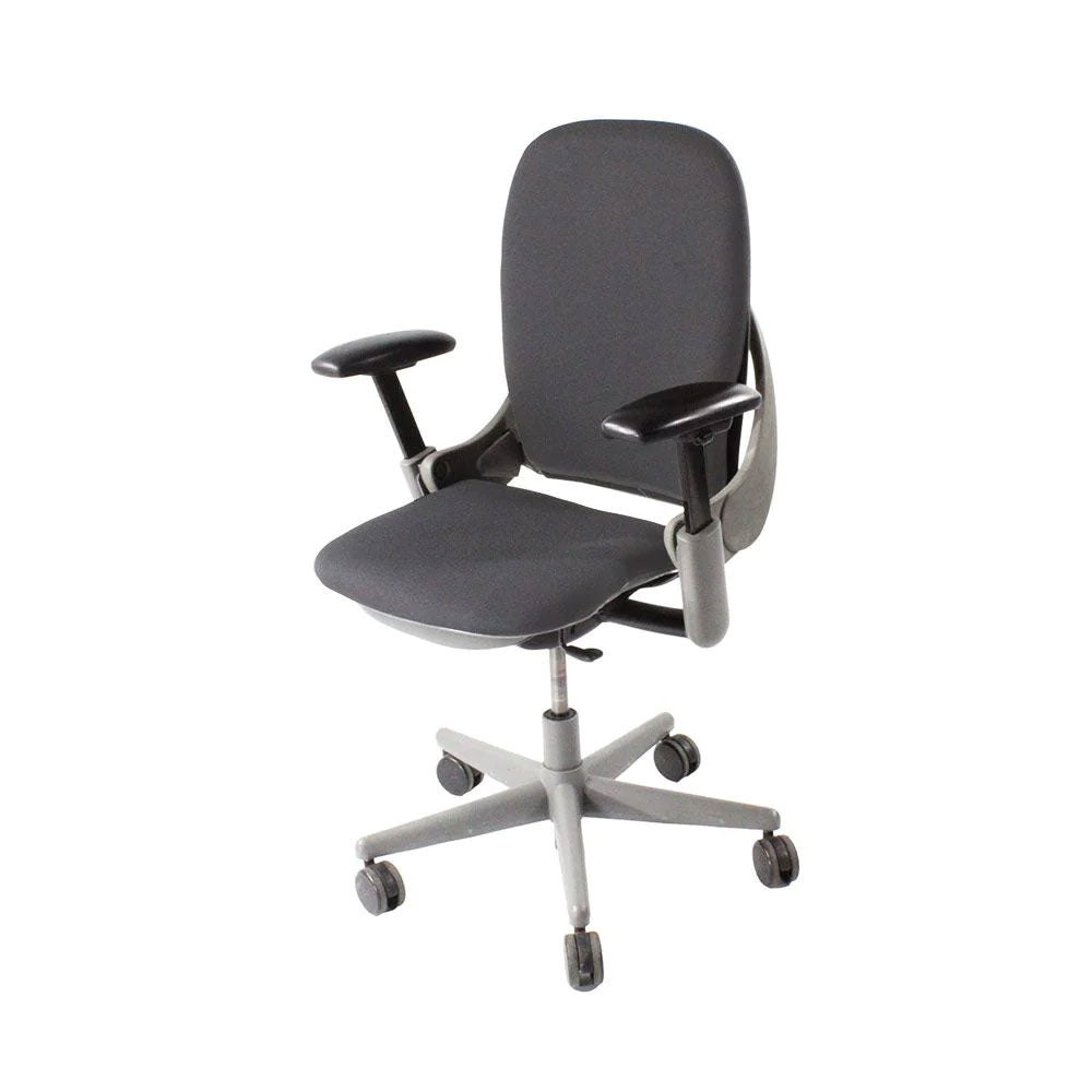 Steelcase: Leap V1 Office Chair - Grey Frame/Grey Fabric - Refurbished