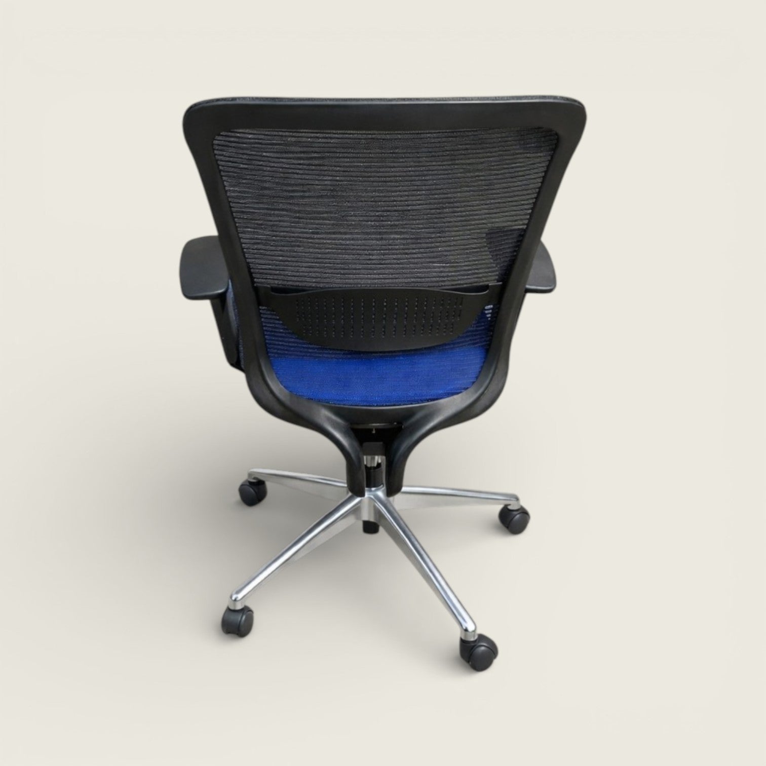 Silla Saxen Don't Task de Tela Azul - Reacondicionada