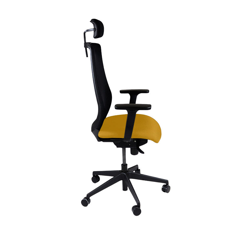Sajón: <tc>Scudo</tc> Silla de trabajo con asiento de tela amarilla y reposacabezas - Reacondicionada