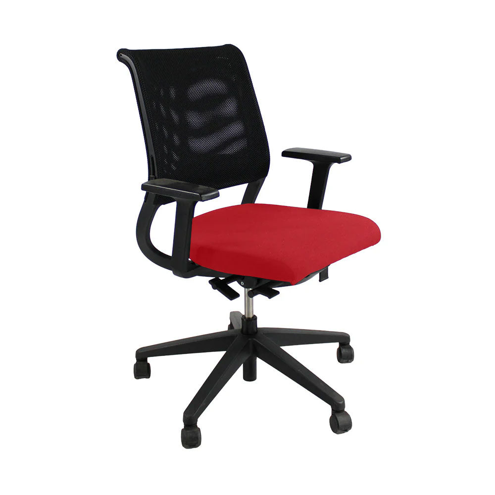 <tc>Sedus</tc>: <tc>Netwin</tc> Silla NW-100 con respaldo de malla en tela roja - Reacondicionada
