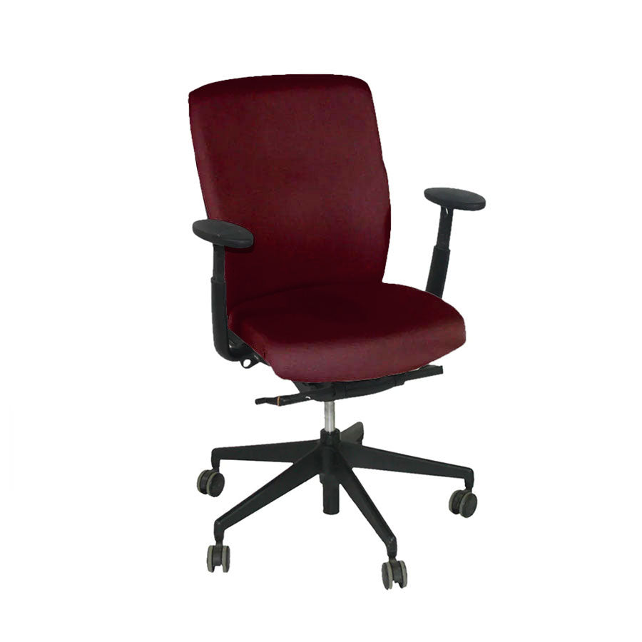 <tc>Senator</tc>Silla de oficina Enigma S21 con estructura negra en cuero burdeos - Reacondicionada