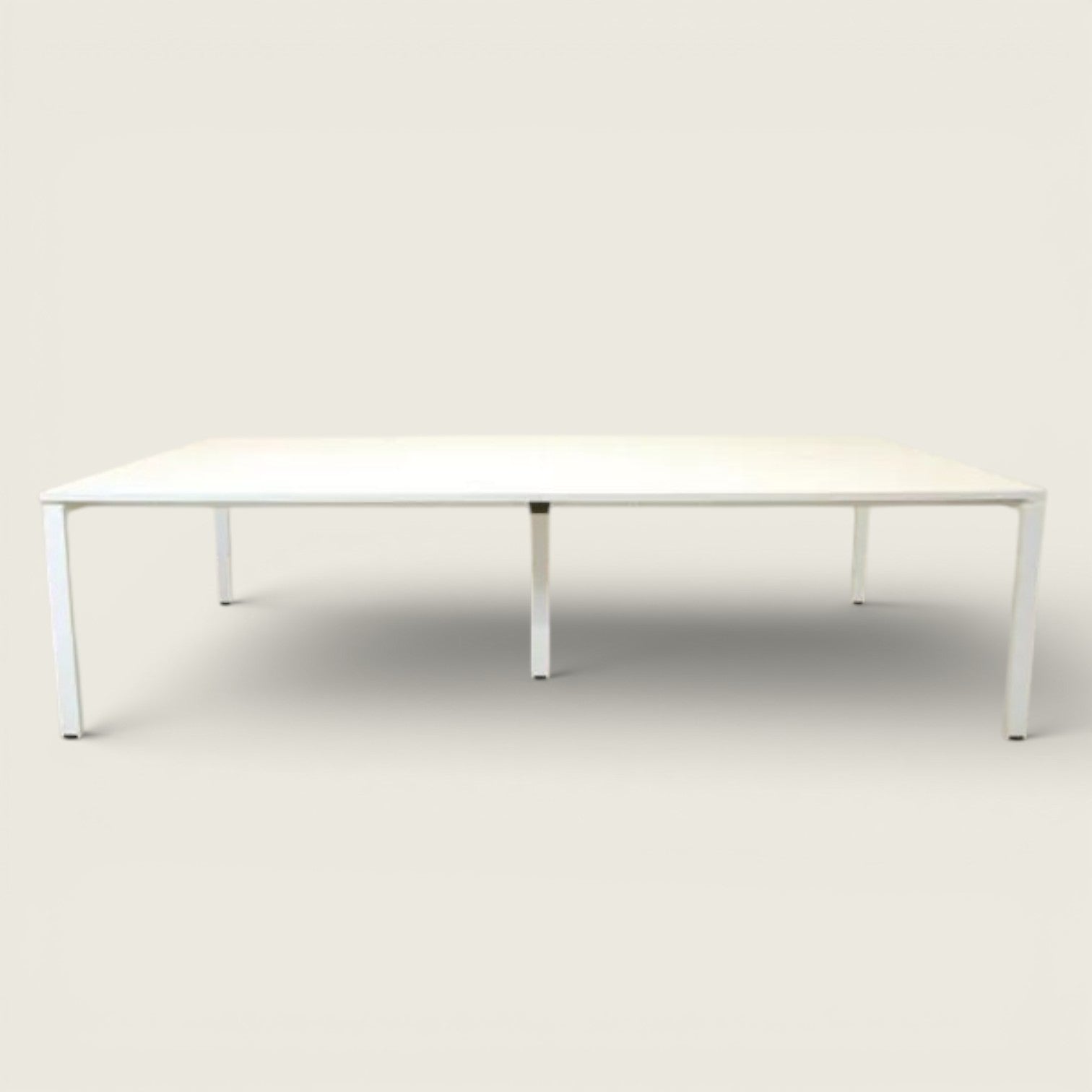 Senator: 4-Person Back-to-Back Bench Desk - Refurbished