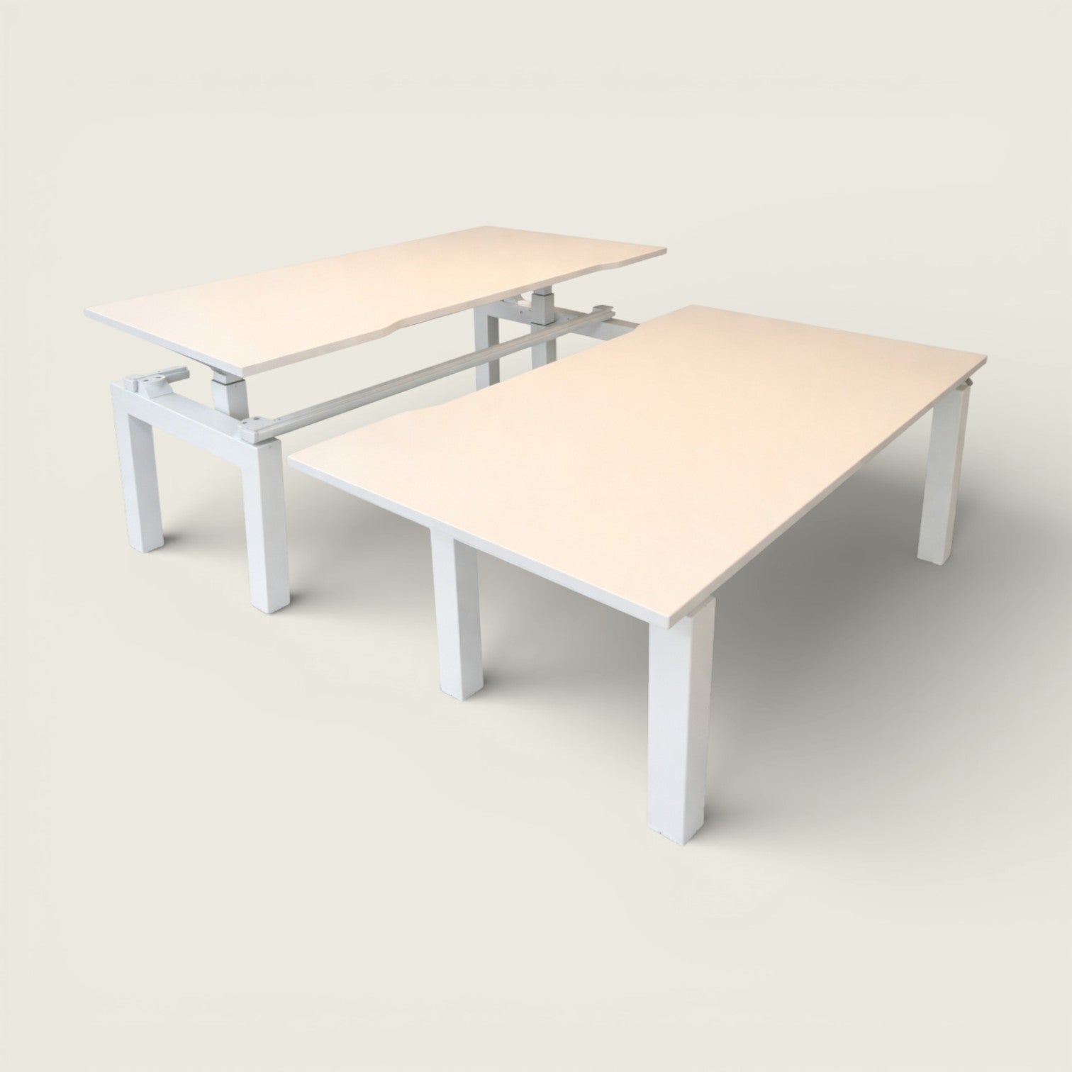 Senator Electric Sit-Stand Desk 1400 mm - Refurbished