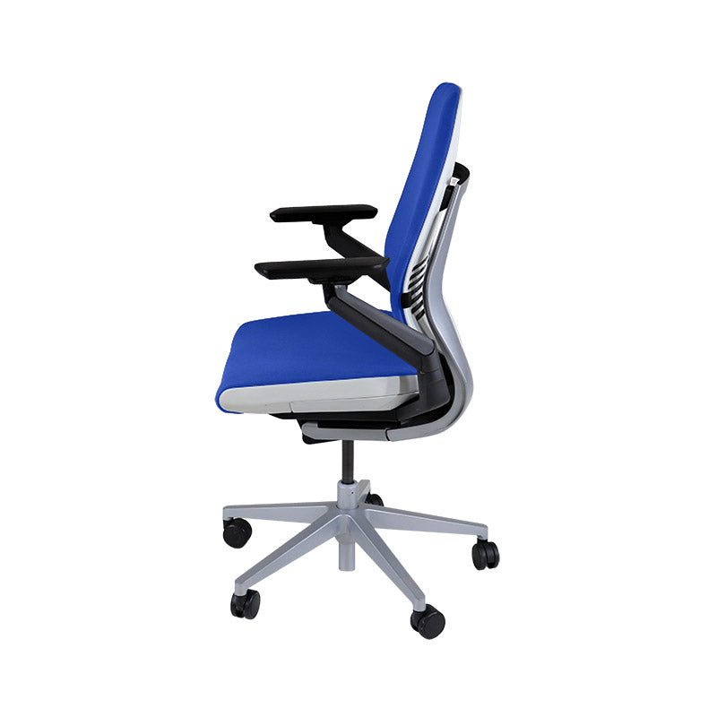 Steelcase: Gesture Ergonomic Office Chair - Blue Fabric - Refurbished