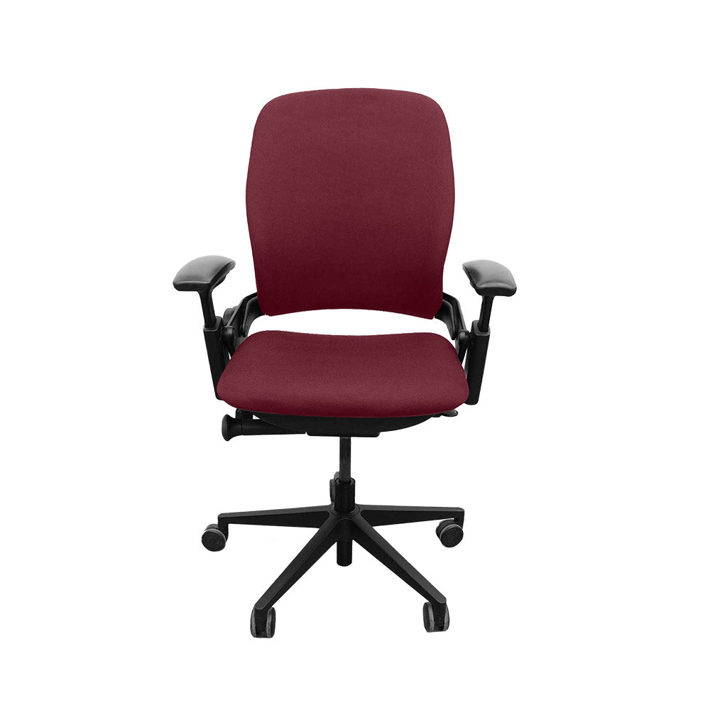 <tc>Steelcase</tc>: <tc>Leap V2</tc> Silla de oficina con brazo ajustable en altura - Cuero burdeos - Reacondicionada