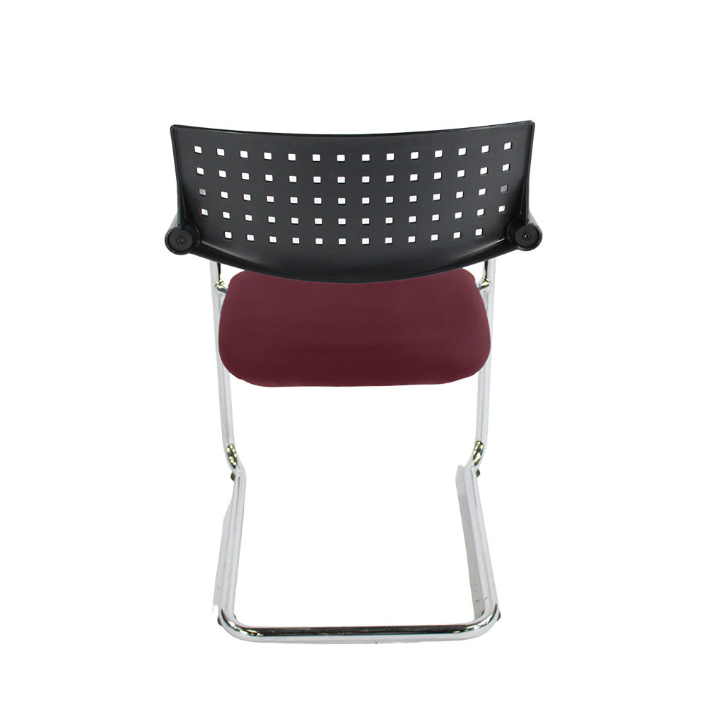 <tc>Vitra</tc>: <tc>VisaVis</tc> Silla de reunión en piel burdeos - Reacondicionada