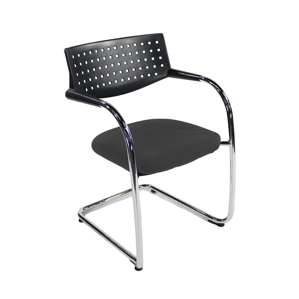 <tc>Vitra</tc>: <tc>VisaVis</tc> Silla de reunión en tela gris - Reacondicionada