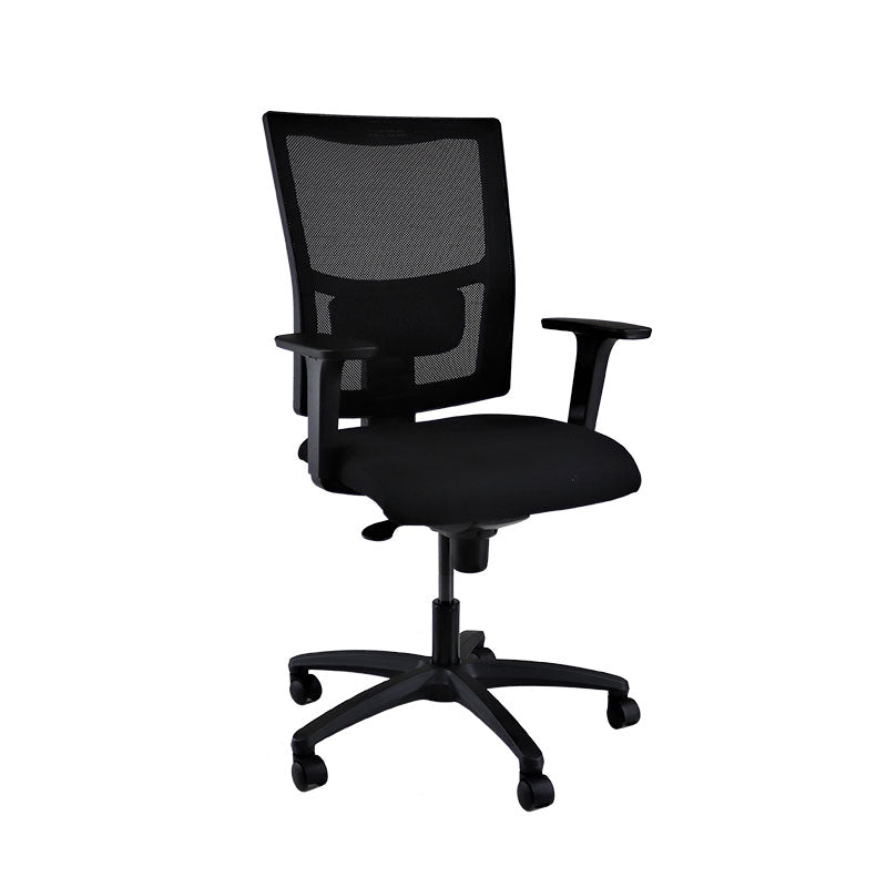Saxen: Ergo Task Chair in Black Fabric - Refurbished