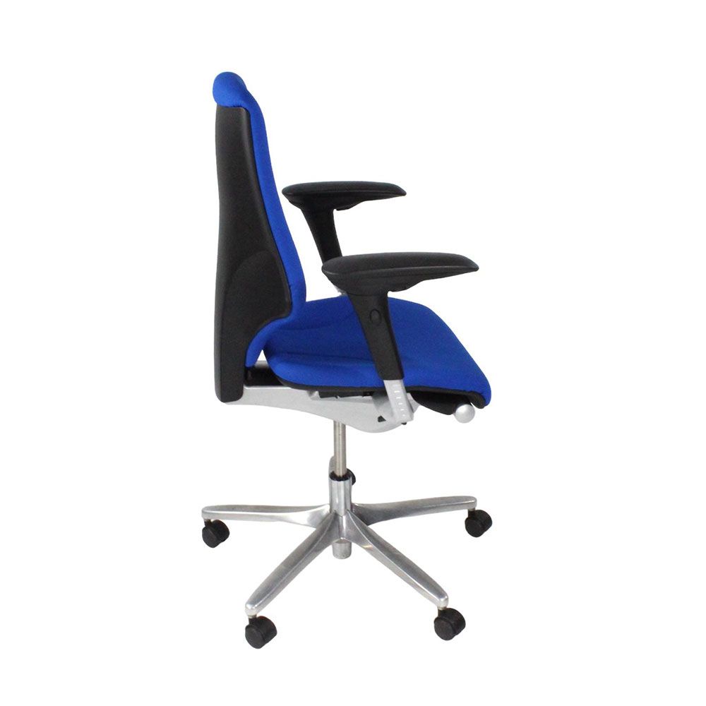 <tc>Giroflex</tc>Silla de trabajo G64 en tela azul y estructura de aluminio - Reacondicionada