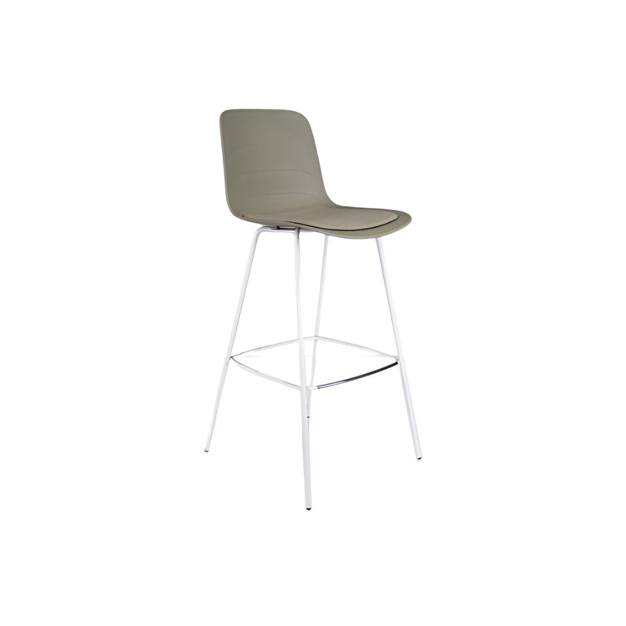 Lammhults: Grade Barstool - Renovado