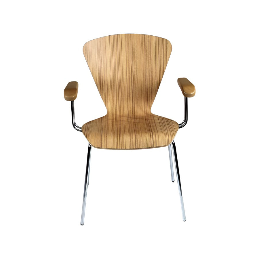Nowy styl: silla de madera con brazos - restaurado