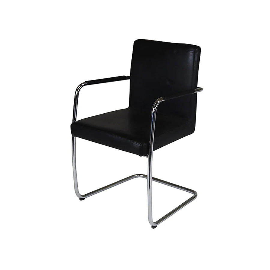 <tc>Wiesner-Hager</tc>Silla de reuniones Concept - Reacondicionada