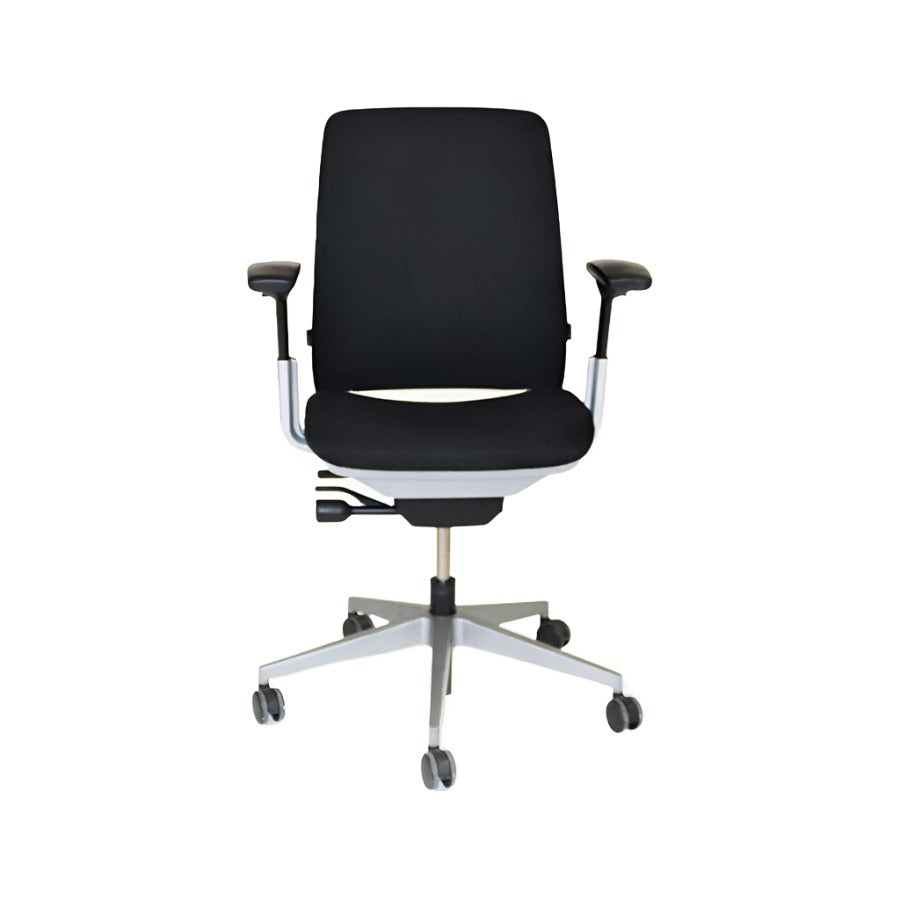 <tc>Steelcase</tc>Silla de oficina Amia con estructura plateada - Reacondicionada
