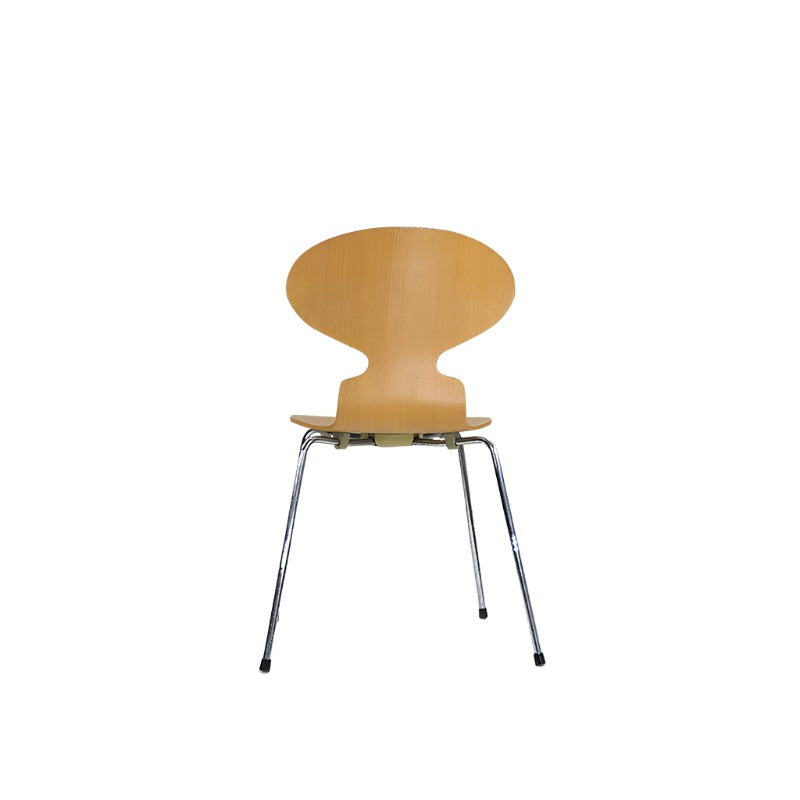 Fritz Hansen: Silla Ant Meeting - Reacondicionada