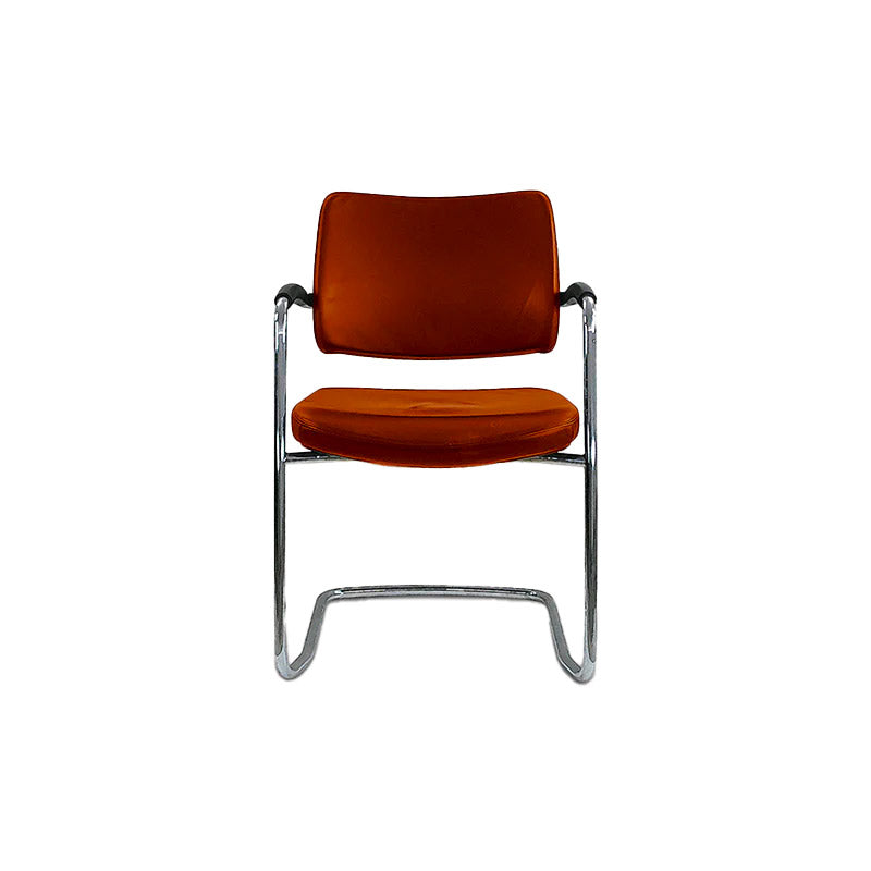 Boss Design: Silla para reuniones Pro Cantilever en cuero color canela - Reacondicionada