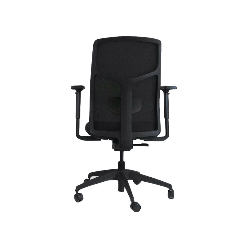 Boss Design: Tauro en cuero negro - Silla operativa - Reacondicionado