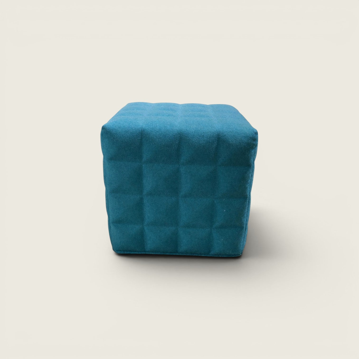 BuzziSpace: Taburete Cube 3D Solo de tela azul - Reacondicionado