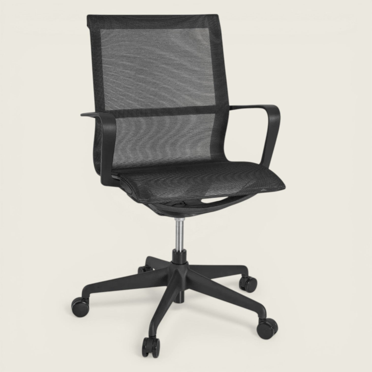 <tc>Steelcase</tc>: Silla de trabajo Please V2 - Reacondicionada