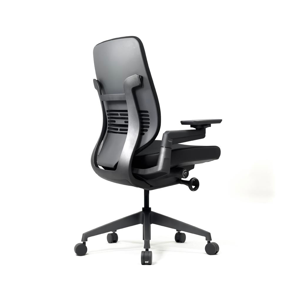 Steelcase: Gesture Ergonomic Task Chair With 360 Degree Arms - Refurbished