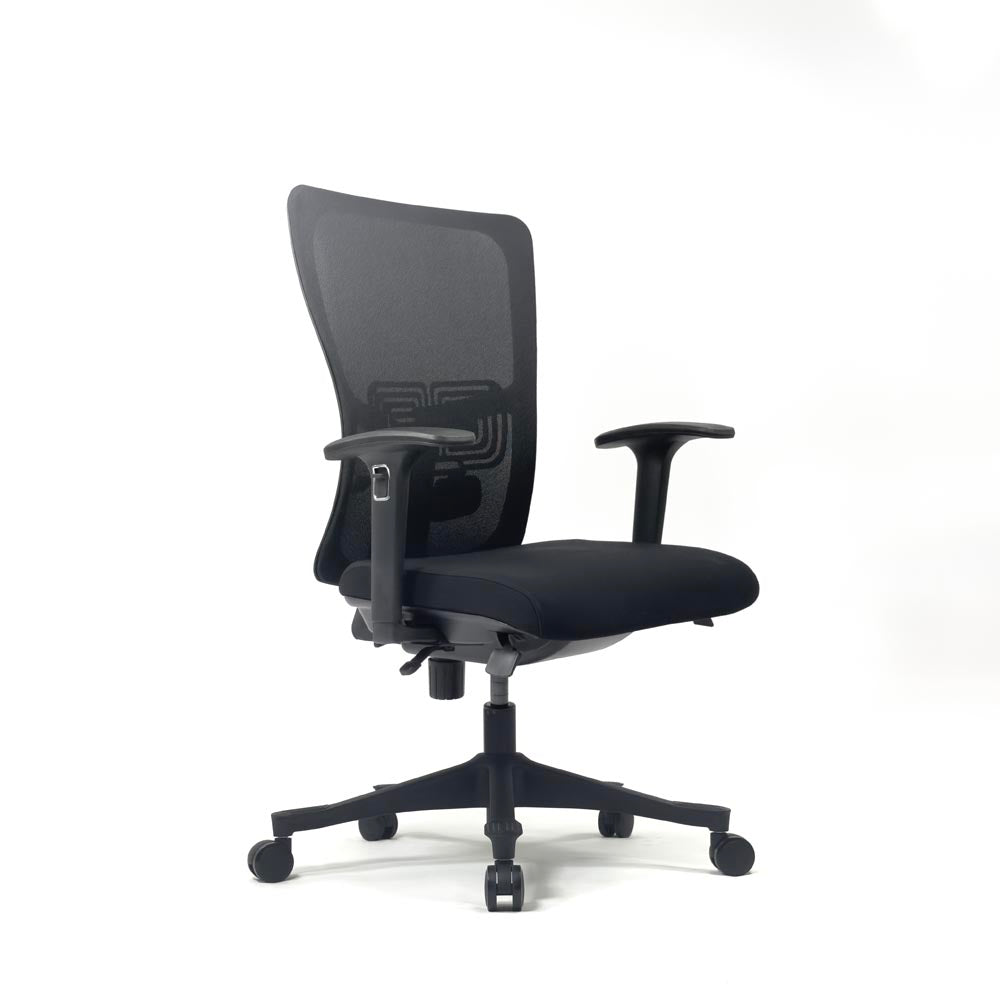 <tc>Haworth</tc>: <tc>Zody</tc> Silla de trabajo en tela negra - Reacondicionada