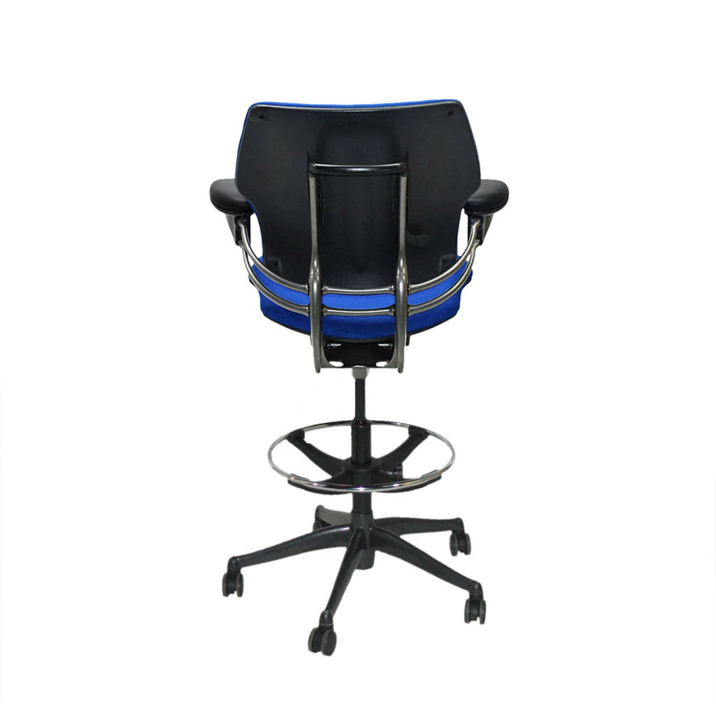 Humanscale: Silla Freedom Draftsman en tela azul - Reacondicionada