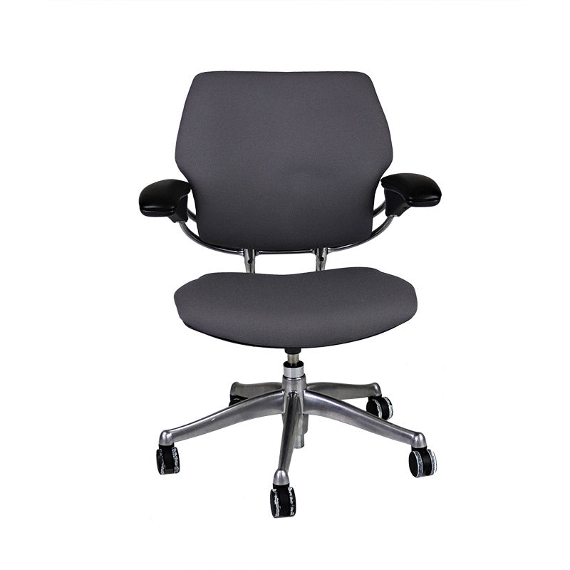 Humanscale: Silla operativa Freedom en tela negra - Reacondicionada